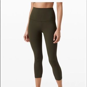 Lululemon align super high rise 21”
